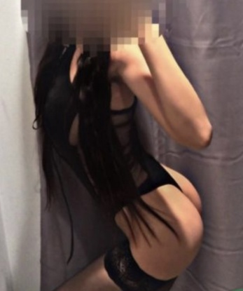 Любвеобильная девушка со страстным нравом приглашает к себе для незабываемых ласк и наслаждений. Обещаю, ты останешься доволен и захочешь больше! 4730, 19 лет